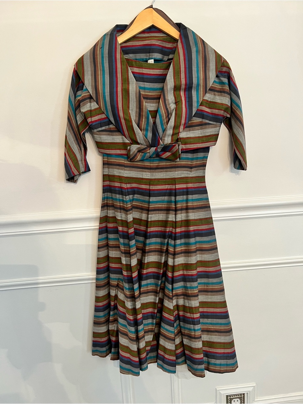 Vintage 1950s 2 pc cocktail dress + jacket
